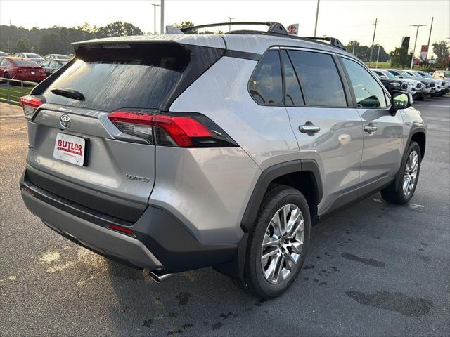 Photo of 2025 Silver Sky Metallic Toyota RAV4