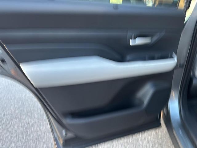 Photo of 2025 Heavy Metal Toyota Grand Highlander