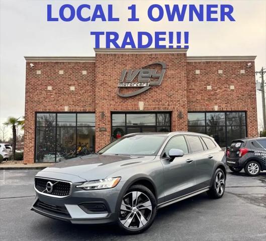 2020 Volvo V60 Cross Country