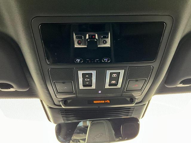 Photo of 2025 Fuji White Jaguar F-PACE