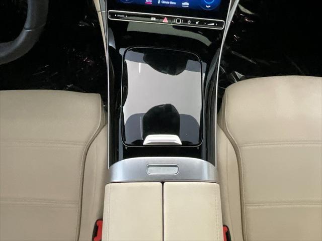 Photo of 2022 Black Mercedes-Benz C-Class