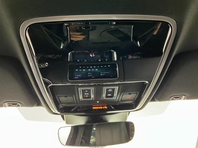Photo of 2022 Fuji White Land Rover Range Rover Sport