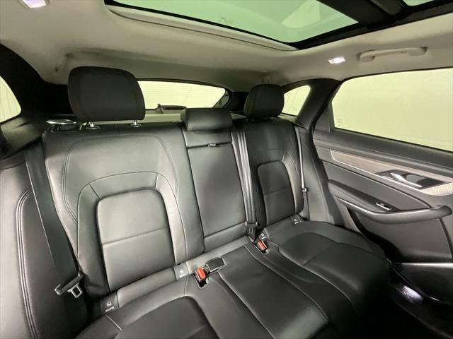 Photo of 2022 White Jaguar F-PACE