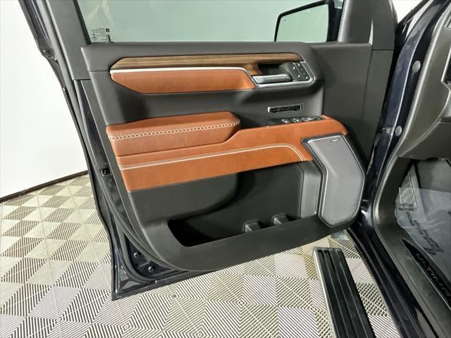 Photo of 2022 Titanium Rush Metallic GMC Sierra 1500