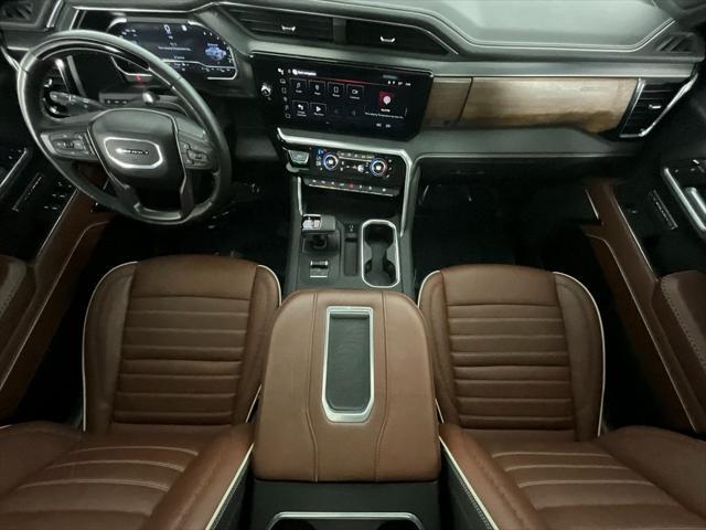 Photo of 2022 Titanium Rush Metallic GMC Sierra 1500
