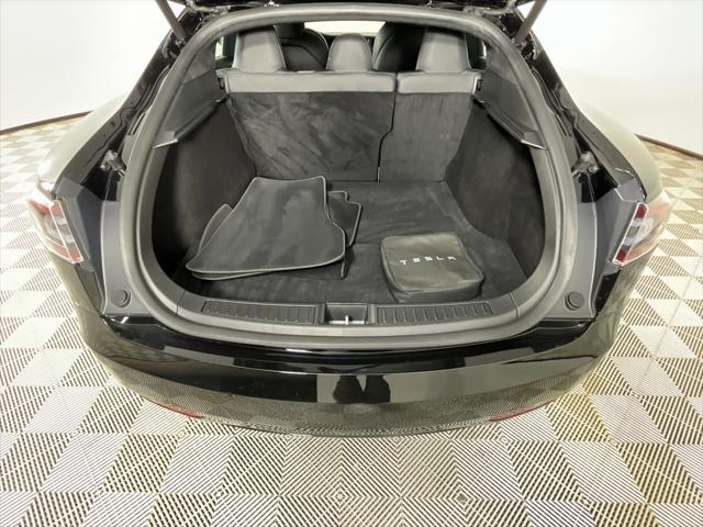 Photo of 2021 Solid Black Tesla Model S