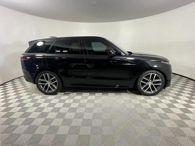 Photo of 2023 Santorini Black Metallic Land Rover Range Rover Sport