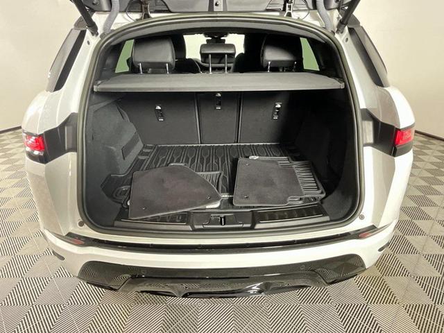 Photo of 2023 Fuji White Land Rover Range Rover Evoque