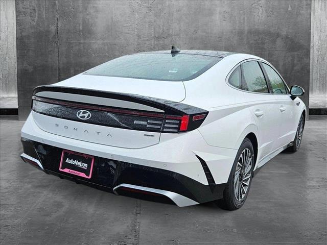 Photo of 2025 Serenity White Hyundai SONATA Hybrid