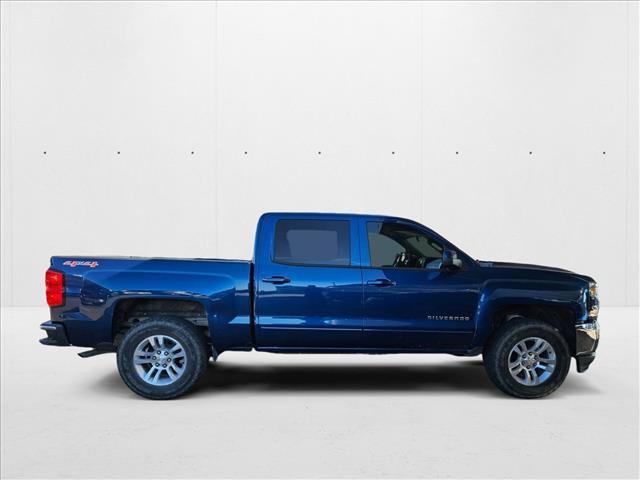 Photo of 2017 Deep Ocean Blue Metallic Chevrolet Silverado 1500
