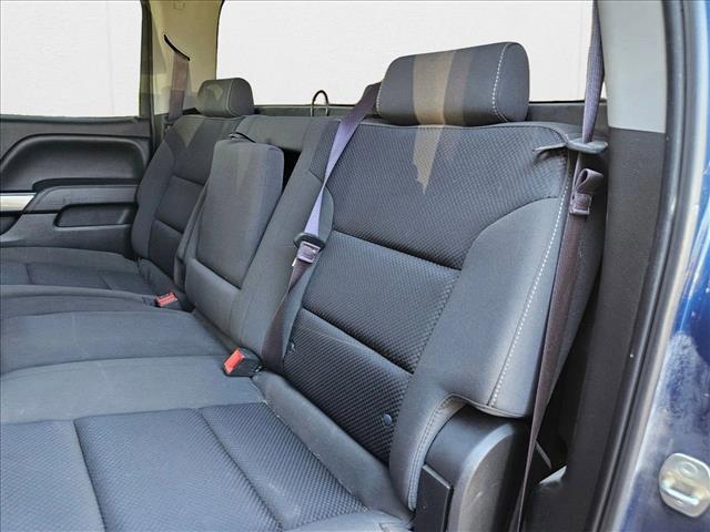 Photo of 2017 Deep Ocean Blue Metallic Chevrolet Silverado 1500