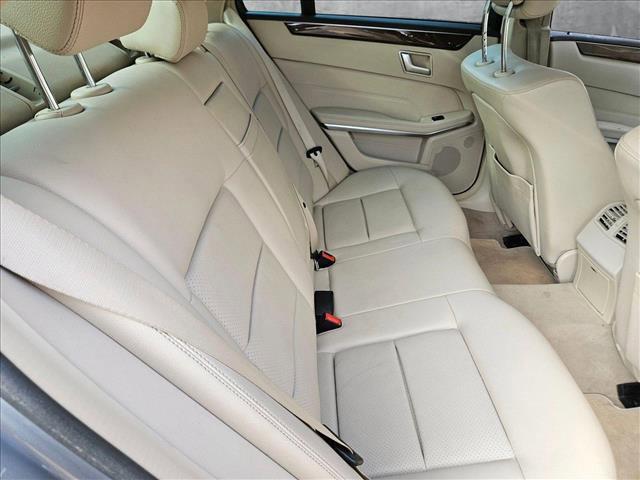 Photo of 2014 Iridium Silver Metallic Mercedes-Benz E-Class