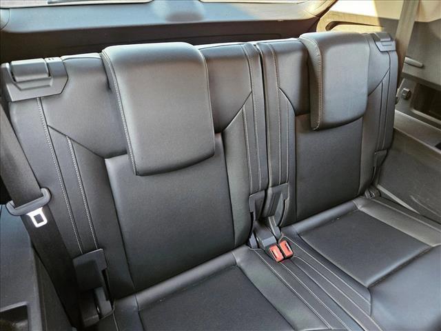 Photo of 2019 Pure White Volkswagen Atlas