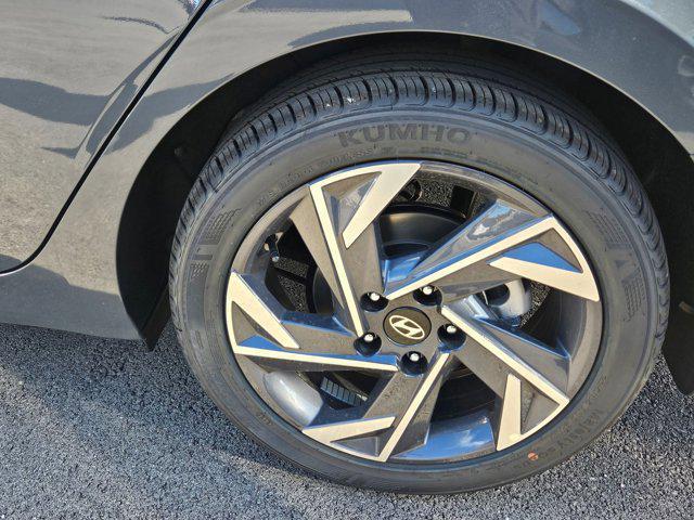 Photo of 2025 Ecotronic Gray Hyundai ELANTRA
