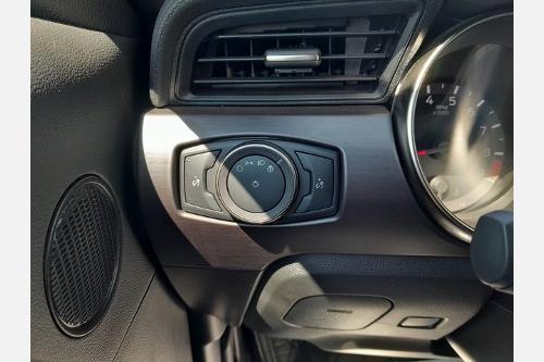 Photo of 2018 Oxford White Ford Shelby GT350