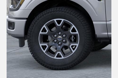 Photo of 2025 Iconic Silver Metallic Ford F-150