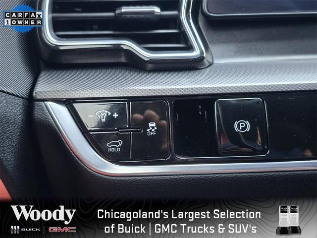 Photo of 2025 Ebony Black Kia Sportage