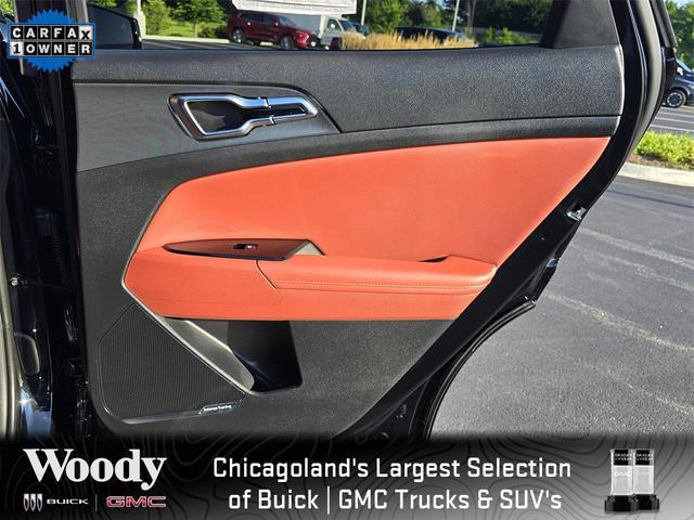 Photo of 2025 Ebony Black Kia Sportage