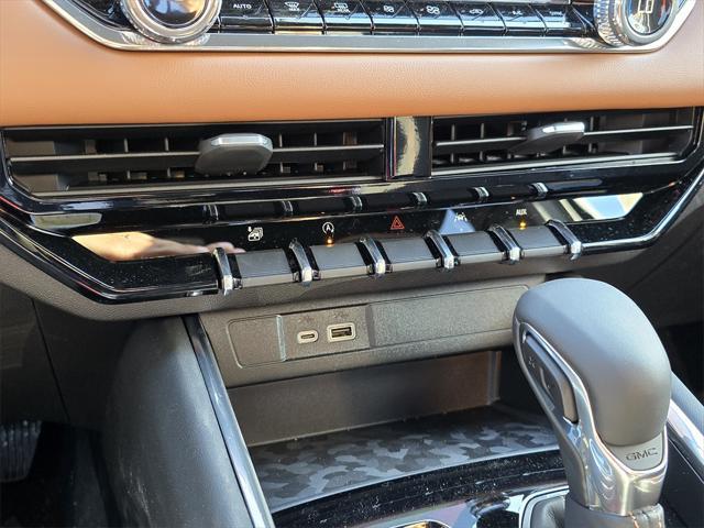 Photo of 2025 Sterling Metallic GMC Canyon