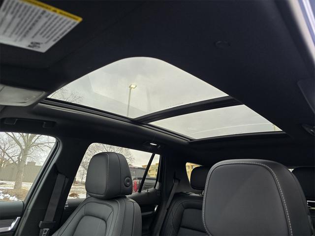 Photo of 2025 Rapids Metallic GMC Terrain
