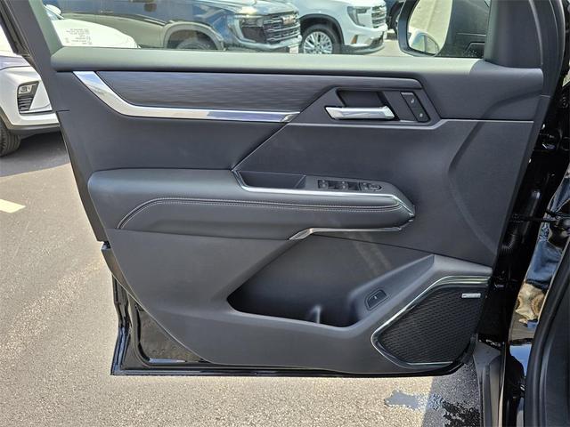 Photo of 2026 Ebony Twilight Metallic GMC Acadia