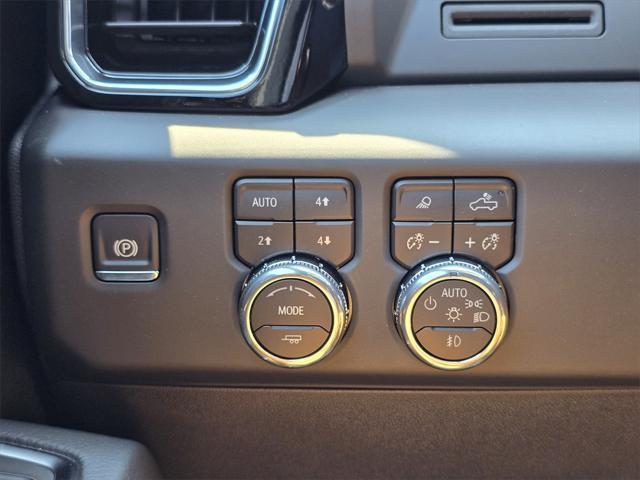 Photo of 2025 Onyx Black GMC Sierra 1500