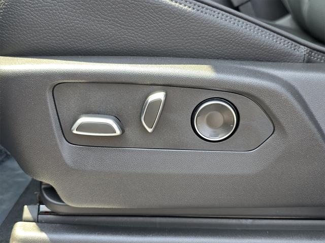 Photo of 2025 Onyx Black GMC Sierra 1500