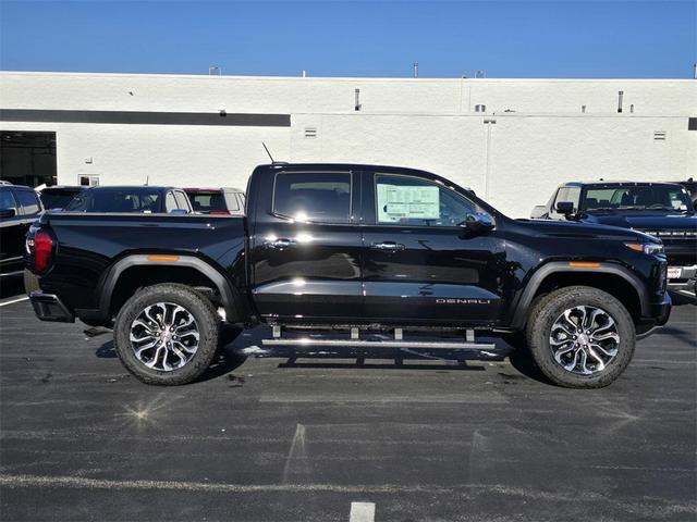 Photo of 2025 Onyx Black GMC Canyon
