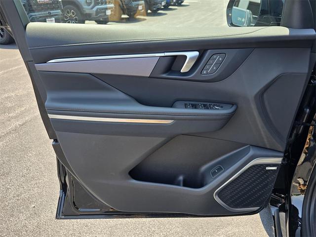 Photo of 2025 Ebony Twilight Metallic Buick Enclave