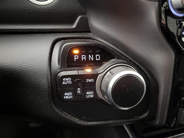 Photo of 2021 Black RAM 1500