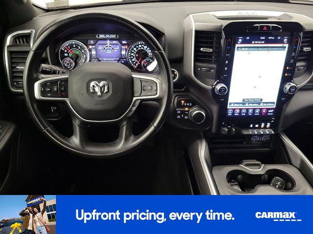 Photo of 2021 Black RAM 1500