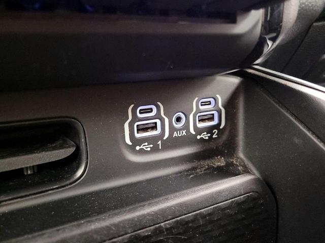Photo of 2021 Black RAM 1500