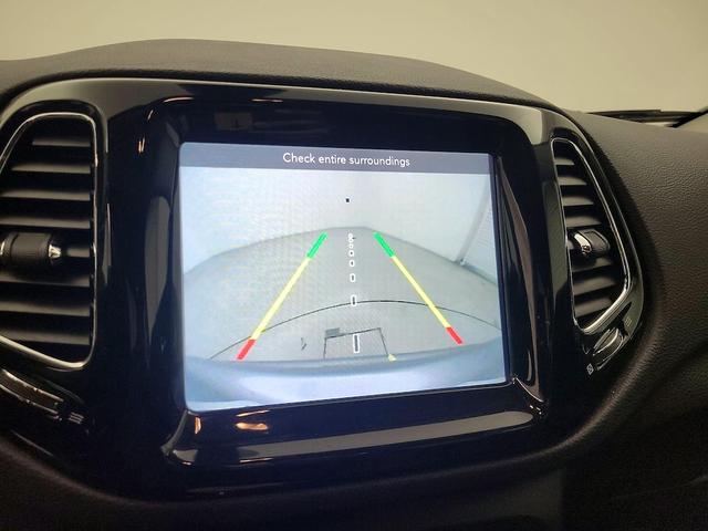 Photo of 2018 Silver Jeep Compass