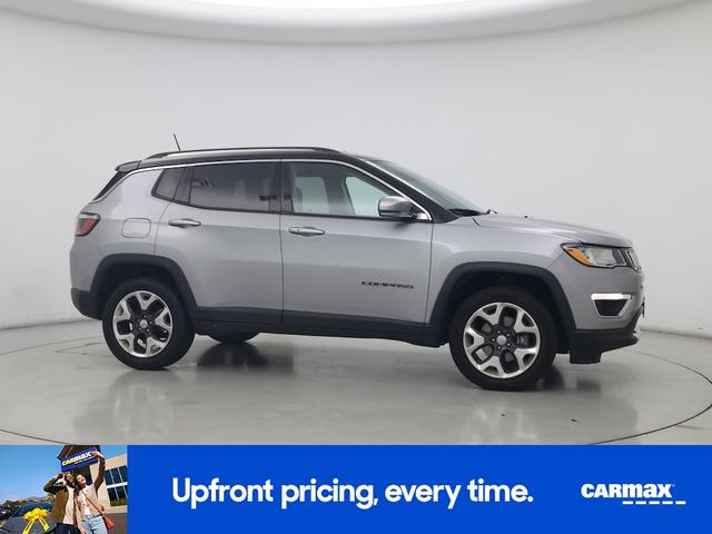 Photo of 2018 Silver Jeep Compass