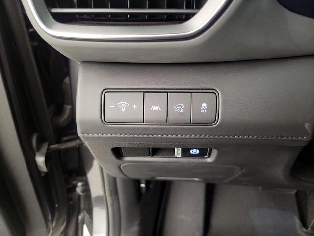 Photo of 2023 Gray Hyundai SANTA FE