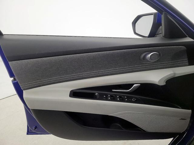 Photo of 2023 Blue Hyundai ELANTRA