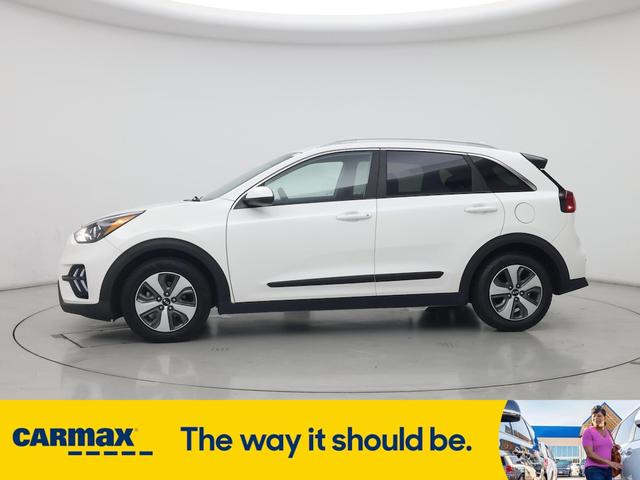 Photo of 2020 White Kia Niro