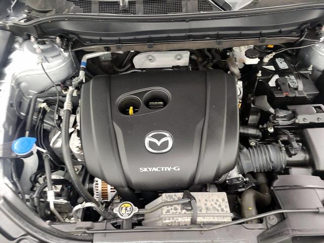 Photo of 2023 Silver Mazda CX-5