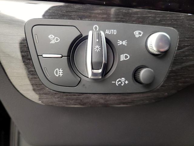 Photo of 2018 Black Audi Q7