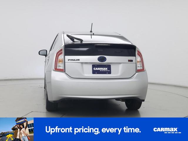 Photo of 2014 Silver Toyota Prius
