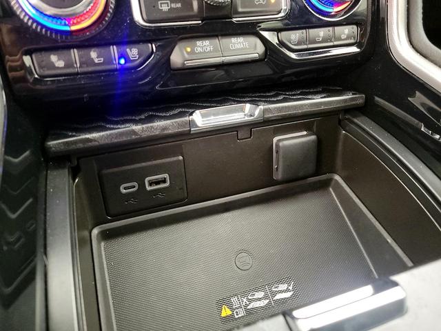 Photo of 2023 Black GMC Yukon XL
