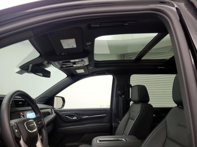 Photo of 2023 Black GMC Yukon XL