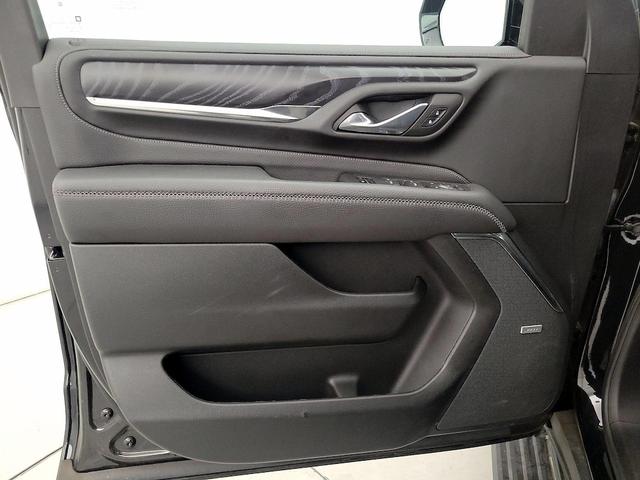 Photo of 2023 Black GMC Yukon XL