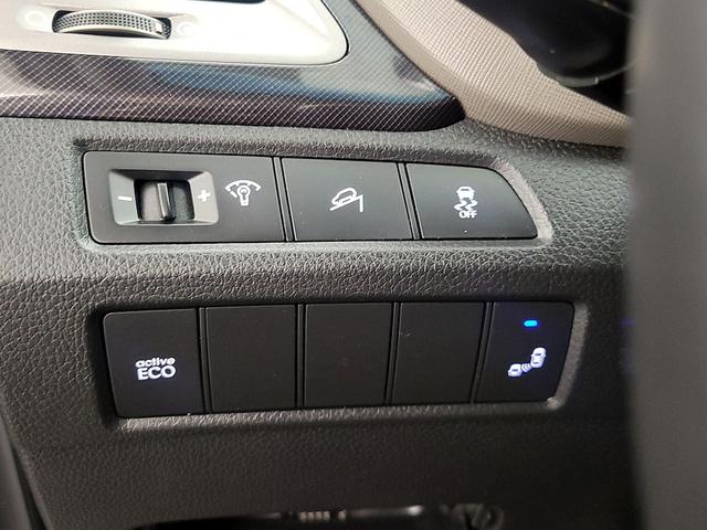 Photo of 2014 Silver Hyundai Santa Fe Sport