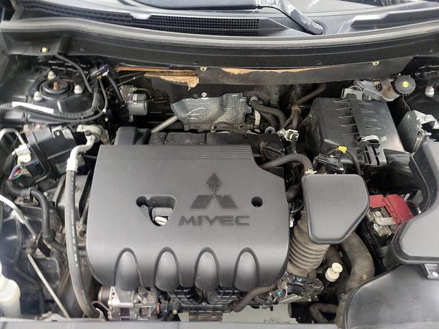 Photo of 2020 Black Mitsubishi Outlander