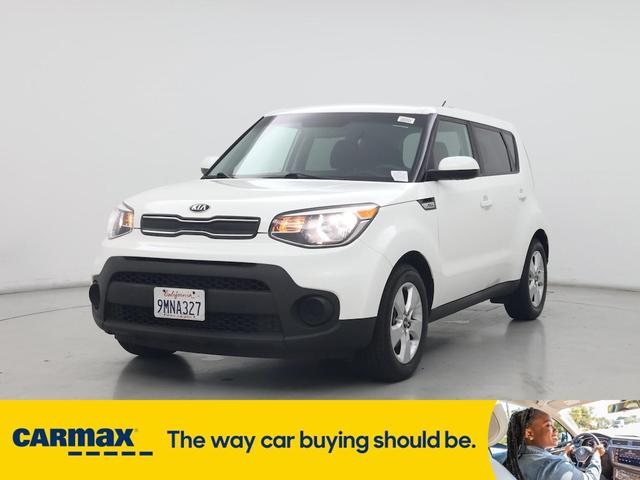 Photo of 2019 White Kia Soul