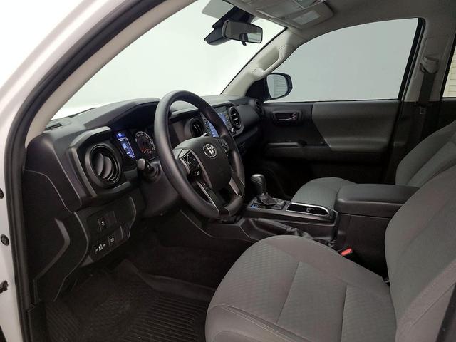 Photo of 2021 White Toyota Tacoma