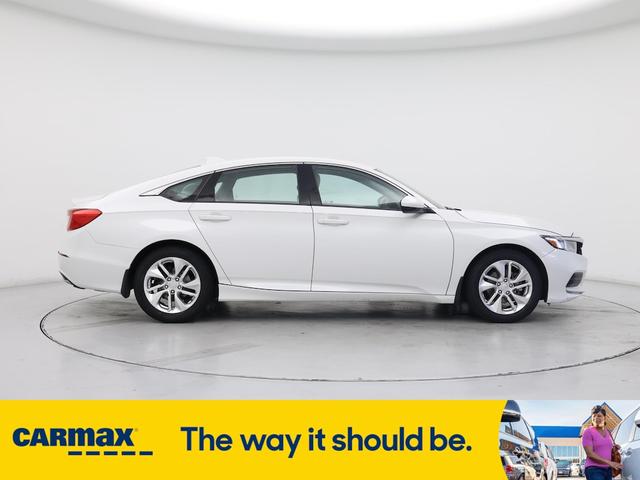 Photo of 2018 White Honda Accord