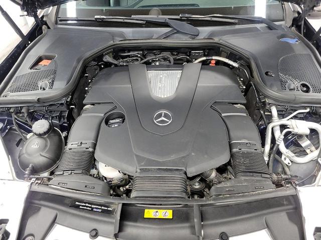 Photo of 2019 Blue Mercedes-Benz E-Class