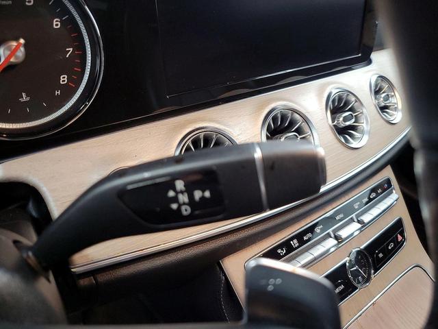 Photo of 2019 Blue Mercedes-Benz E-Class
